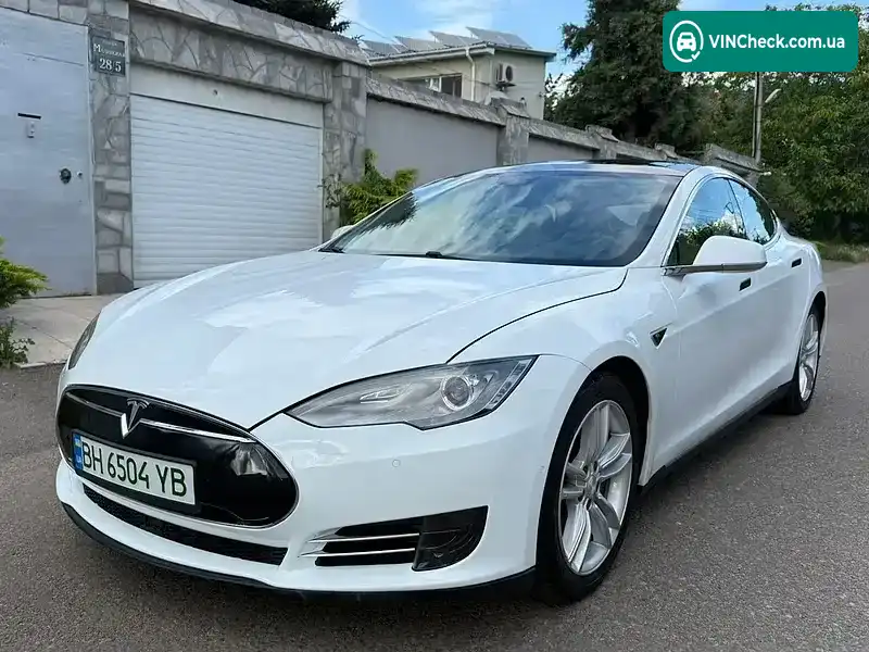 Tesla Model S 2015, фото з оголошення 2 з 20, VIN 5YJSA1E21FF105713
