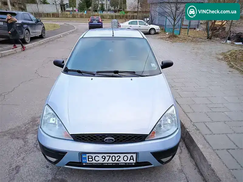 Ford Focus 2004, фото з оголошення 2 з 20, VIN WF0FXXWPDF4B82506