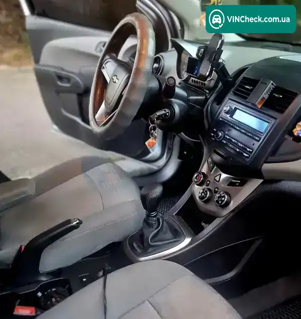 Chevrolet Sonic 2012, фото з оголошення 1 з 18, VIN 1G1JB5SH2C4200463