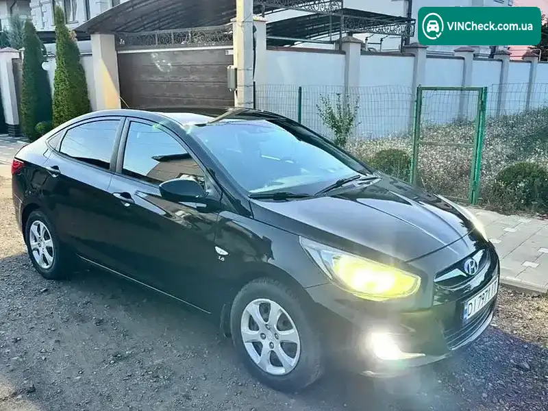 Hyundai Accent 2013, фото з оголошення 1 з 12, VIN Z94CU41DBCR182120