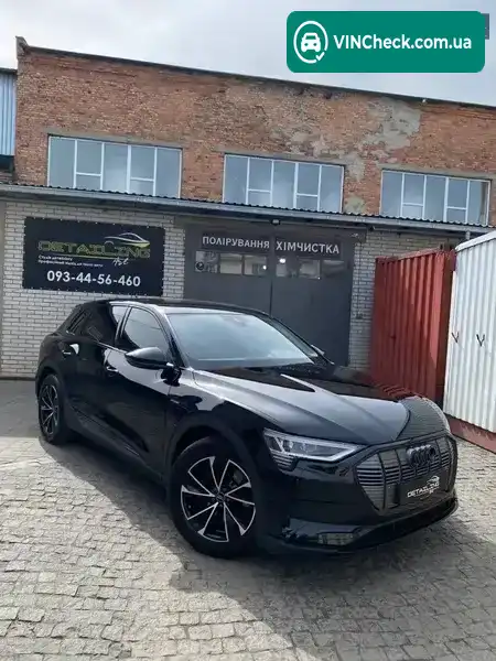 Audi e-tron 2020, фото з оголошення 1 з 20, VIN WAUZZZGE4MB008113