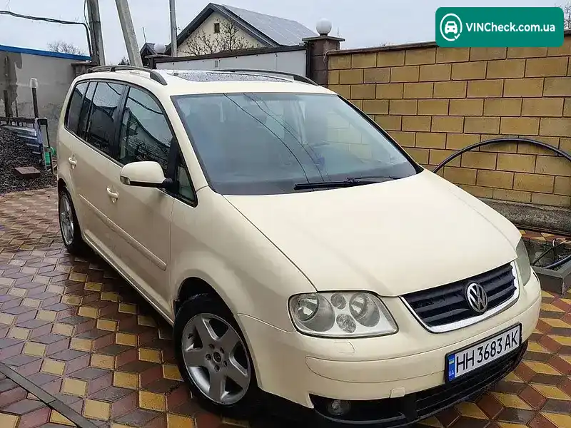 Volkswagen Touran 2004, фото з оголошення 1 з 17, VIN WVGZZZ1TZ5W039143