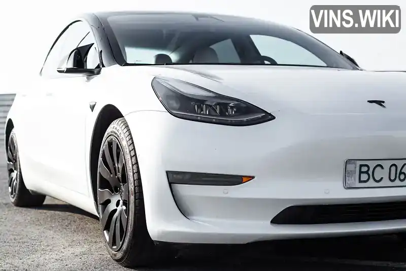 Tesla Model 3 2021, фото з оголошення 2 з 21, VIN 5YJ3E1EB0MF917963