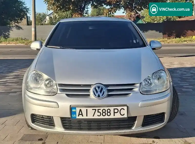 Volkswagen Golf 2004, фото з оголошення 2 з 20, VIN WVWZZZ1KZ5P031530