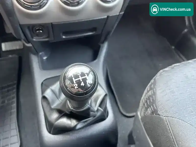 Honda CR-V 2005, фото з оголошення 1 з 20, VIN SHSRD8760SU325909