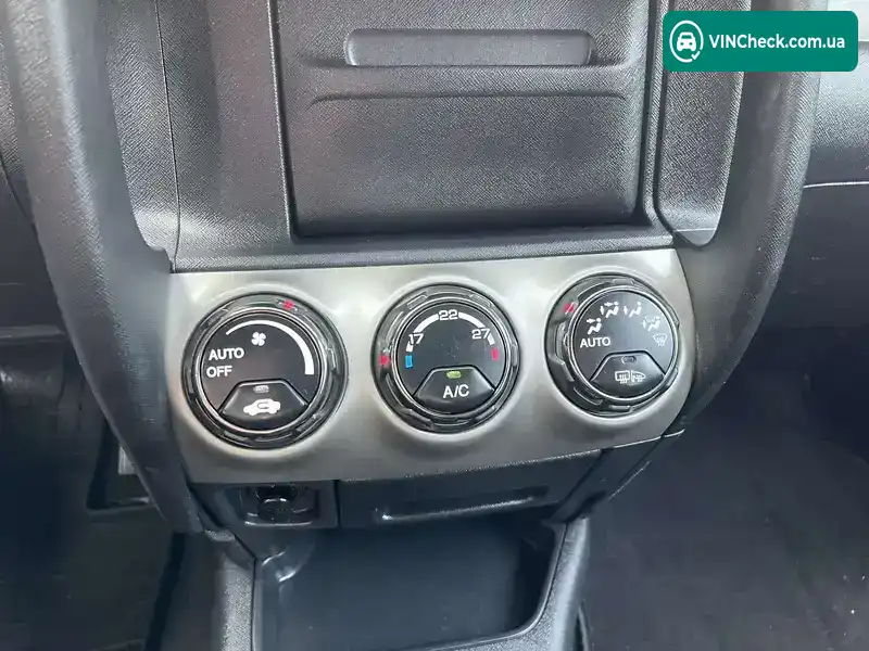 Honda CR-V 2005, фото з оголошення 2 з 20, VIN SHSRD8760SU325909