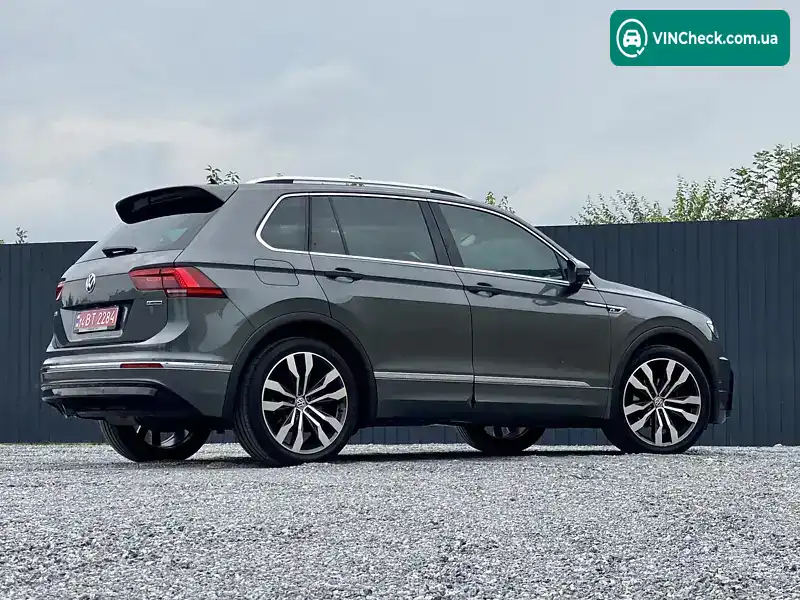 Volkswagen Tiguan 2018, фото з оголошення 2 з 20, VIN WVGZZZ5NZKW331275