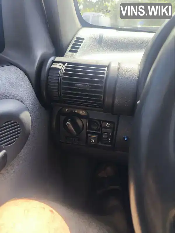 Opel Corsa 1994, фото з оголошення 2 з 7, VIN VSX000073R4345182