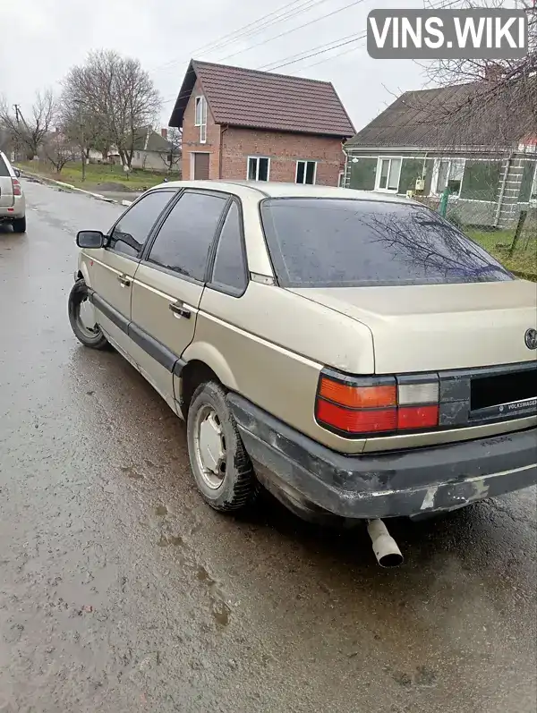 Volkswagen Passat 1991, фото з оголошення 2 з 14, VIN WVWZZZ31ZME278175