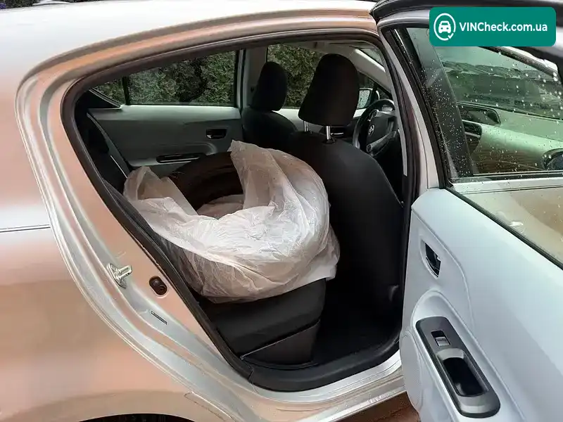Toyota Prius 2012, фото з оголошення 2 з 9, VIN JTDKDTB3XC1001502