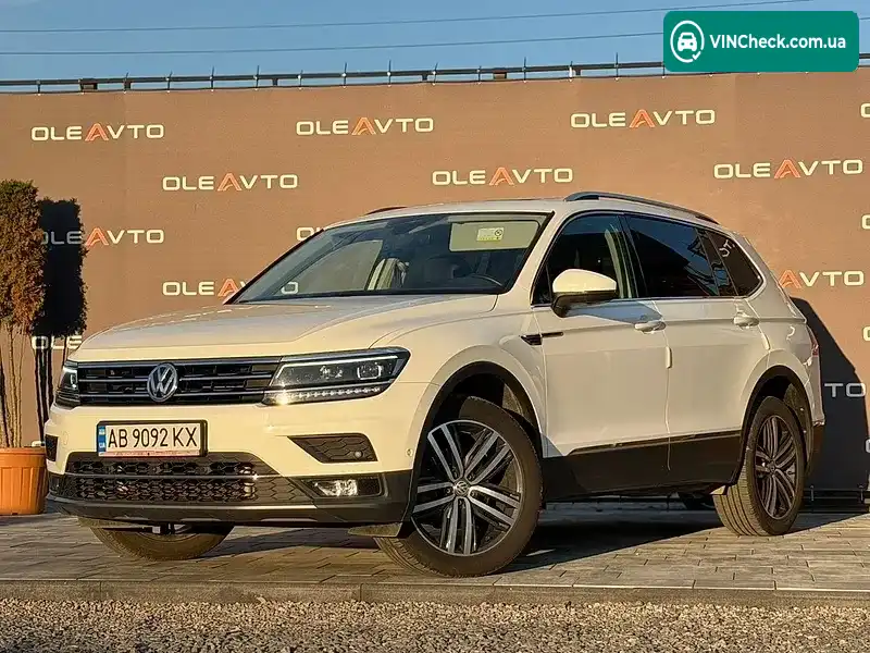 Volkswagen Tiguan 2018, фото з оголошення 2 з 20, VIN WVGZZZ5NZJM147444