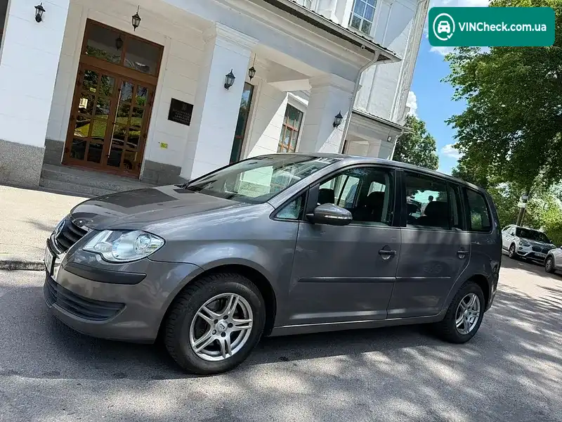 Volkswagen Touran 2009, фото з оголошення 1 з 12, VIN WVGZZZ1TZAW015139