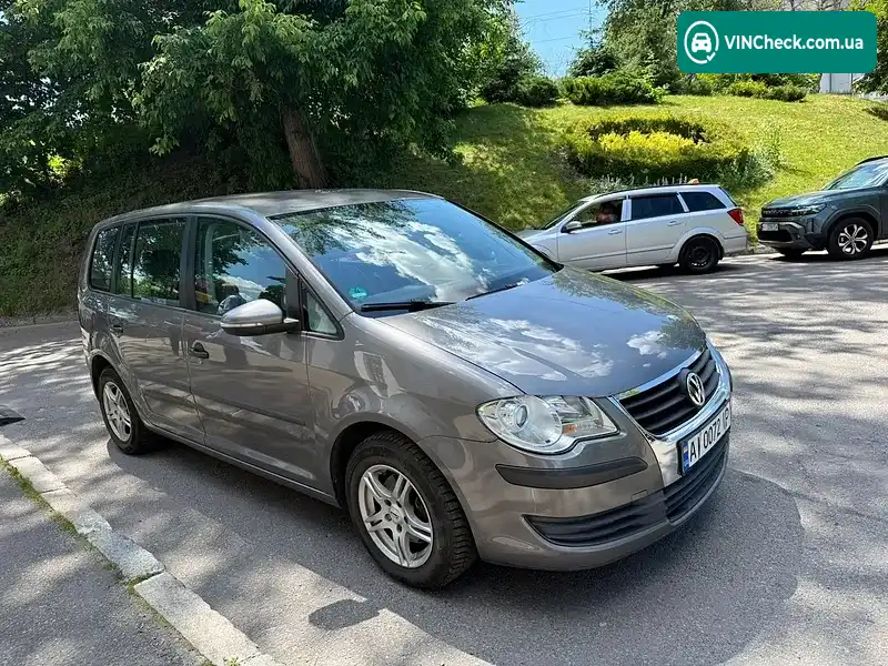 Volkswagen Touran 2009, фото з оголошення 2 з 12, VIN WVGZZZ1TZAW015139