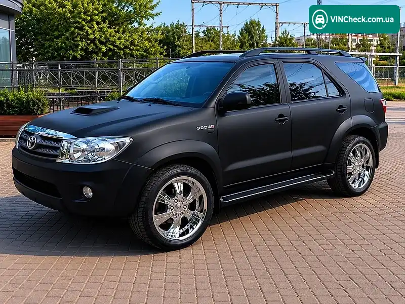 Toyota Fortuner 2011, фото з оголошення 1 з 12, VIN MR0YZ59G001110435