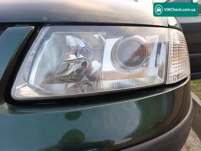 Volkswagen Passat 1998, фото з оголошення 2 з 20, VIN WVWZZZ3BZWP364263