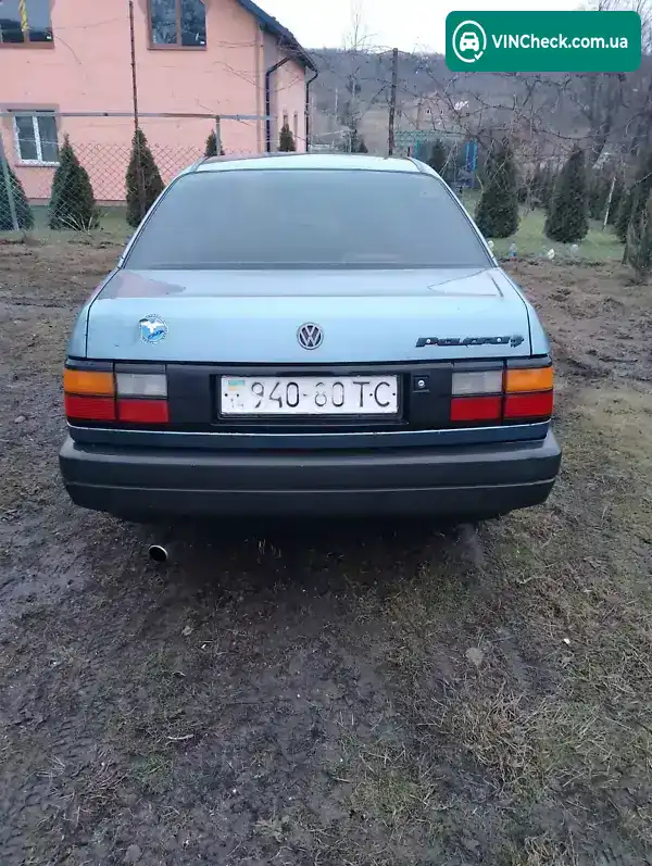 Volkswagen Passat 1990, фото з оголошення 2 з 4, VIN WVWZZZ31ZPE031439