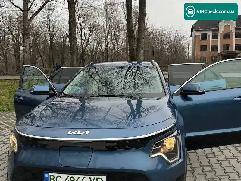 Kia Niro 2023, фото з оголошення 2 з 21, VIN KNDCR3L18P5049372
