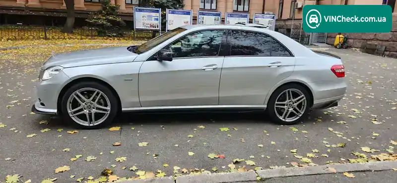 Mercedes-Benz E-Class 2011, фото з оголошення 2 з 15, VIN WDD2120411A431798