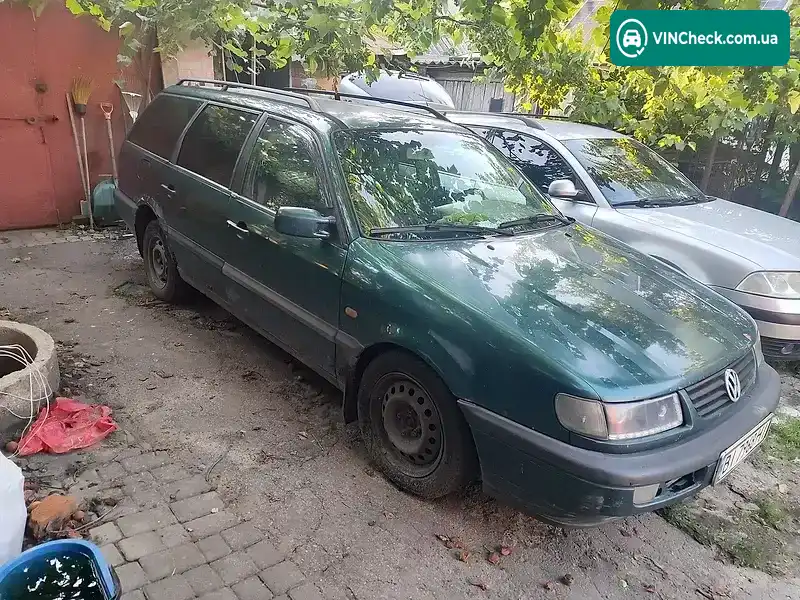 Volkswagen Passat 1996, фото з оголошення 1 з 7, VIN WVWZZZ3AZTE165311