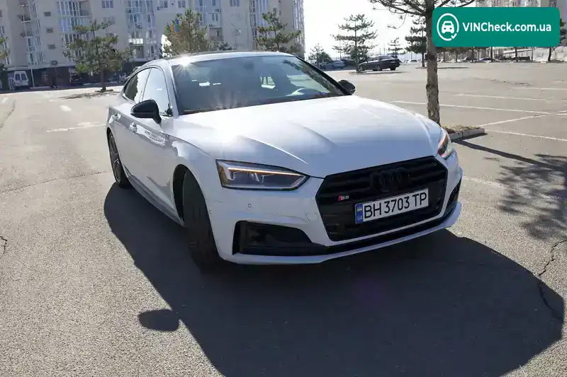 Audi A5 Sportback 2018, фото з оголошення 2 з 21, VIN WAUFNCF51KA020400