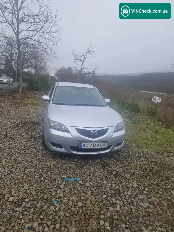 Mazda 3 2004, фото з оголошення 2 з 10, VIN JMZBK12Z551164779