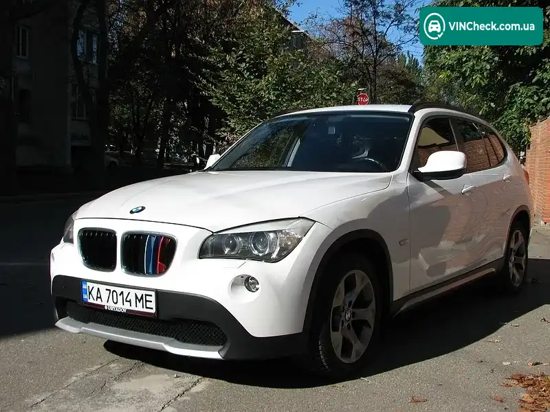 BMW X1 2012, фото з оголошення 1 з 20, VIN WBAVL31070VS12701