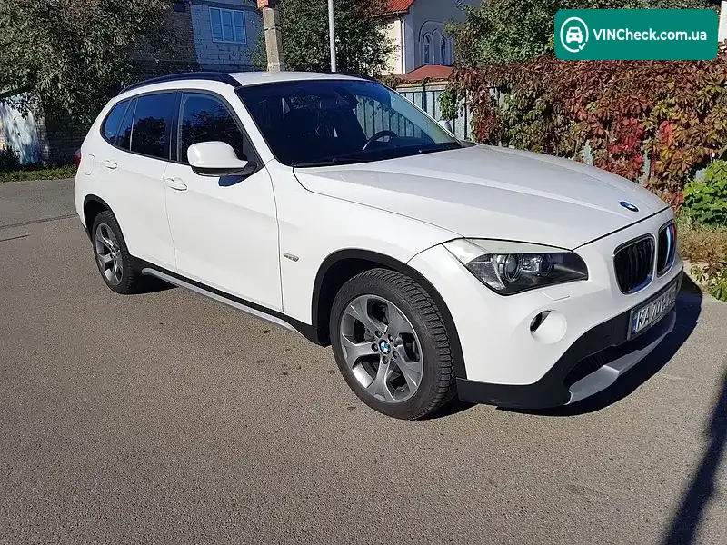 BMW X1 2012, фото з оголошення 2 з 20, VIN WBAVL31070VS12701