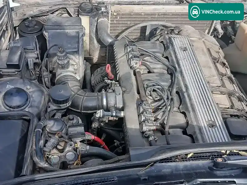 BMW 5 Series 1992, фото з оголошення 2 з 6, VIN WBAHJ51030GB83171