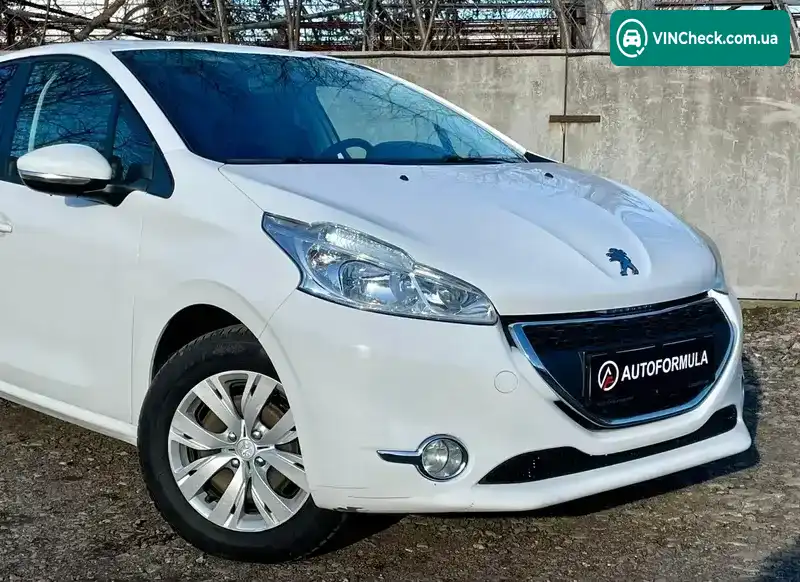 Peugeot 208 2015, фото з оголошення 2 з 21, VIN VF3CC8HR0FT022527