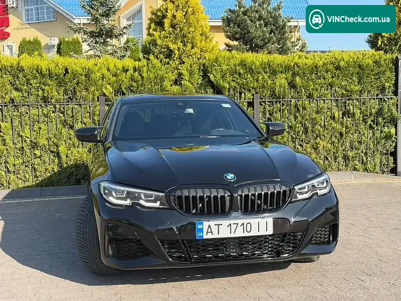 BMW 3 Series 2019, фото з оголошення 2 з 20, VIN WBA5R1C56KAK10413