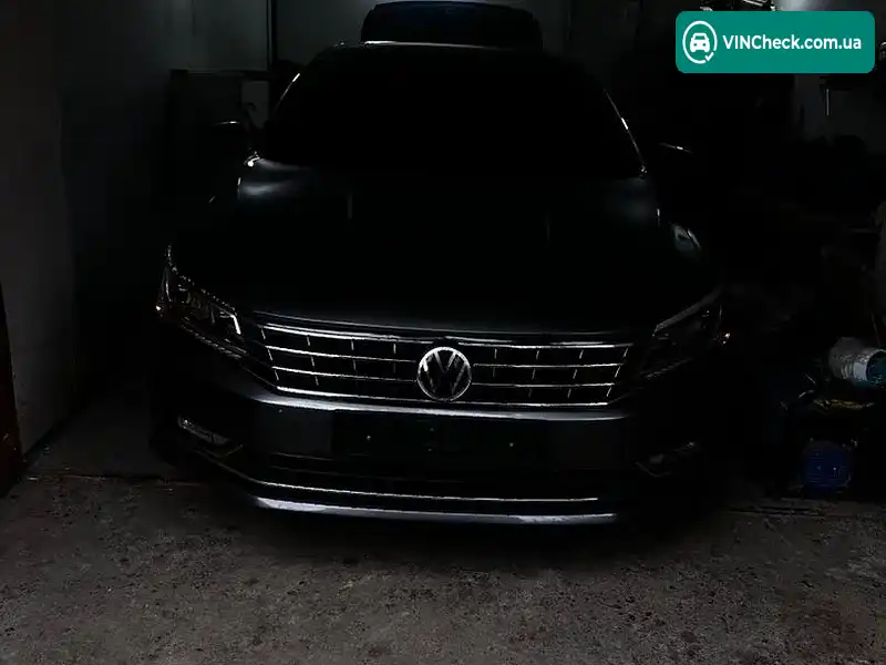 Volkswagen Passat 2016, фото з оголошення 2 з 20, VIN 1VWGT7A31HC020949
