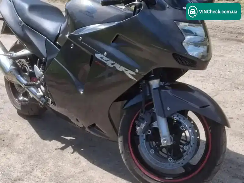 Honda CBR 1100XX Blackbird 1998, фото з оголошення 1 з 6, VIN JH2SC35A6WM107159