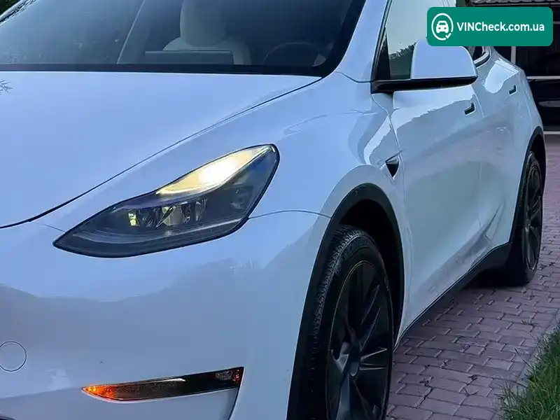Tesla Model Y 2024, фото з оголошення 1 з 20, VIN 7SAYGDED2RF077262