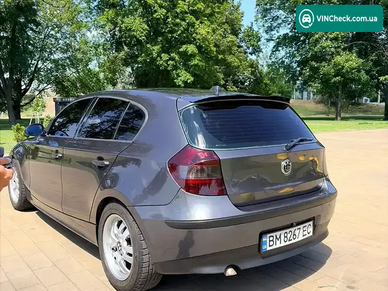 BMW 1 Series 2006, фото з оголошення 2 з 10, VIN WBAUG31020PU67373