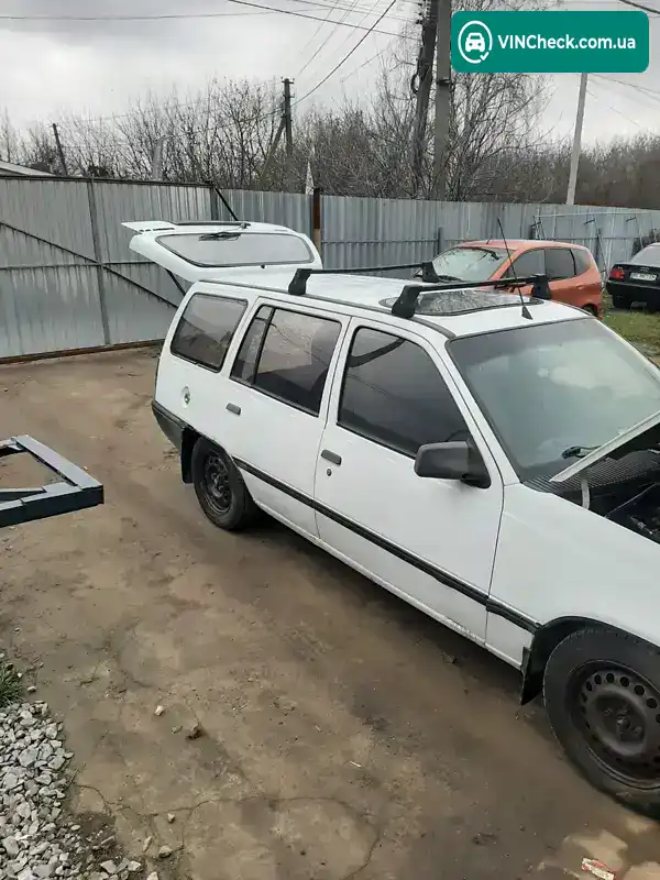 Opel Kadett 1985, фото з оголошення 1 з 9, VIN W0L000036F2689683