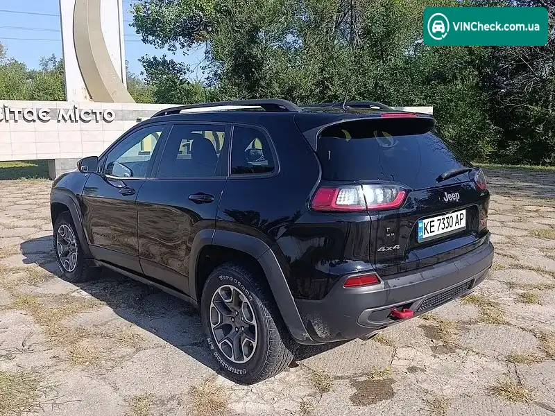 Jeep Cherokee 2019, фото з оголошення 2 з 13, VIN 1C4PJMBX8LD517590