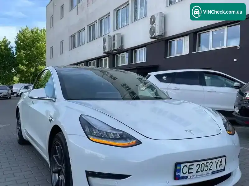 Tesla Model 3 2019, фото з оголошення 1 з 14, VIN 5YJ3E1EAXLF598092