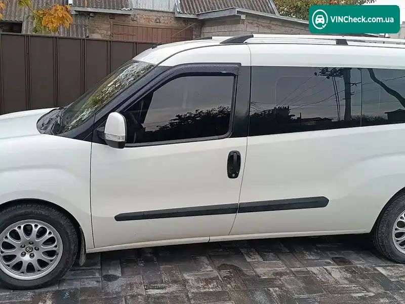 Fiat Doblo 2011, фото з оголошення 2 з 20, VIN ZFA26300009001664