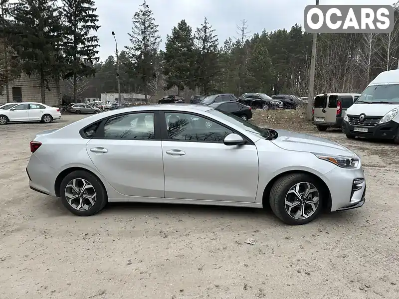 Kia Forte 2021, фото з оголошення 2 з 21, VIN 3KPF24AD2ME367069
