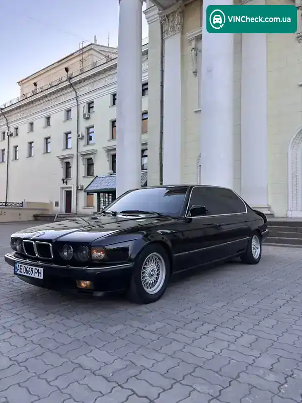 BMW 7 Series 1994, фото з оголошення 1 з 21, VIN WBAGD11020DD31095
