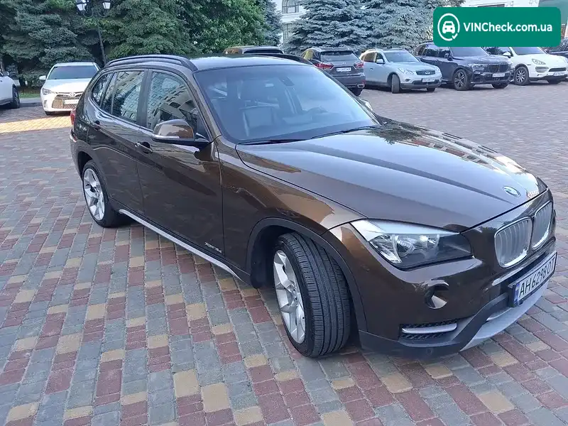 BMW X1 2014, фото з оголошення 2 з 20, VIN WBAVP71020VW32877