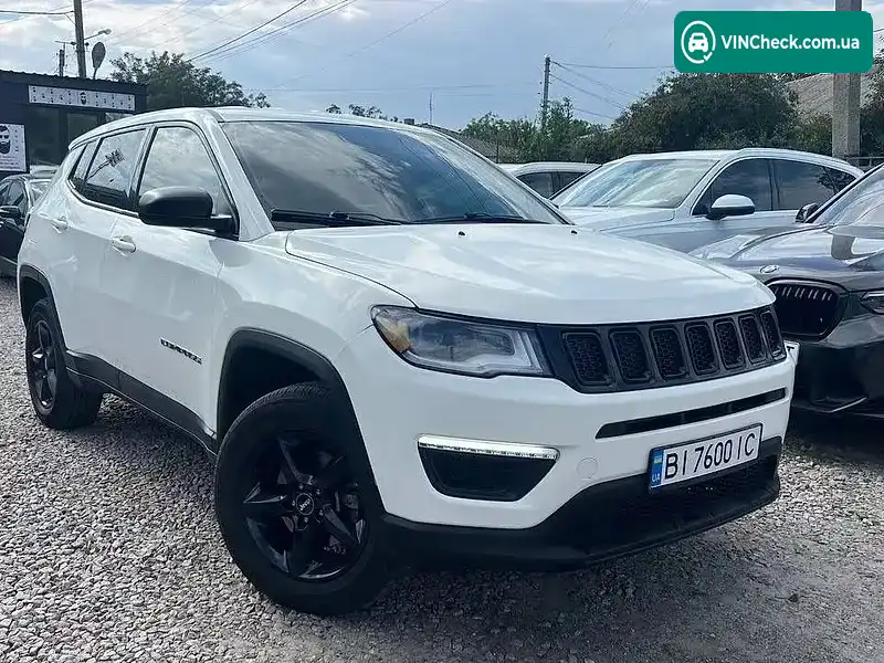 Jeep Compass 2018, фото з оголошення 2 з 20, VIN 3C4NJDAB3JT433200