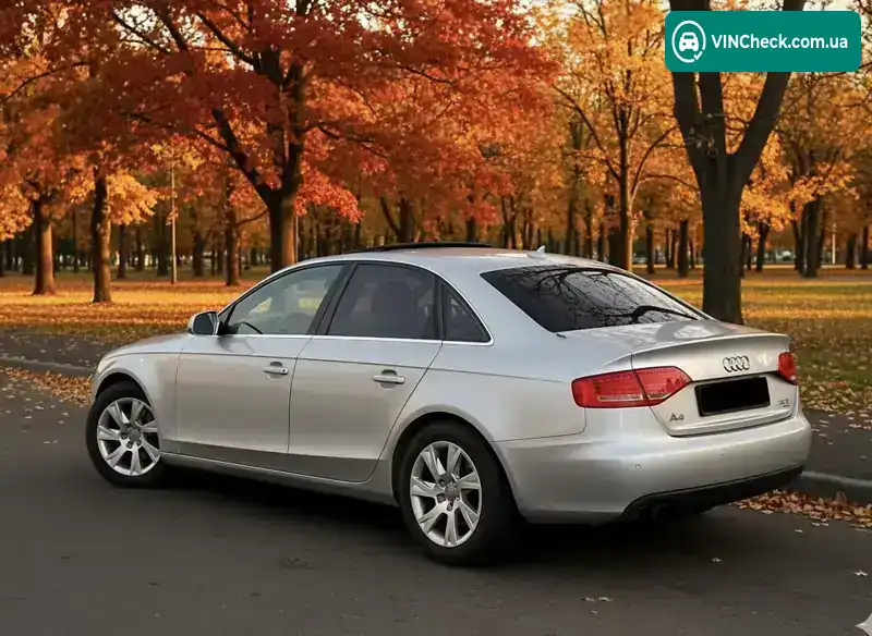 Audi A4 2011, фото з оголошення 2 з 18, VIN WBAUKFAFL1AN06523