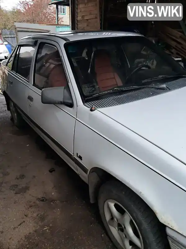 Opel Kadett 1990, фото з оголошення 2 з 6, VIN VSX000039L4236712