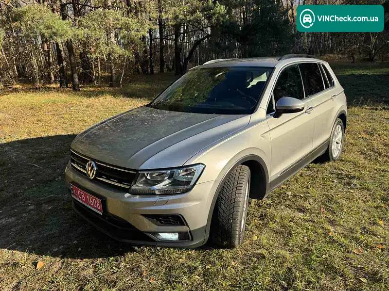 Volkswagen Tiguan 2017, фото з оголошення 1 з 20, VIN WVGZZZ5NZJW808277