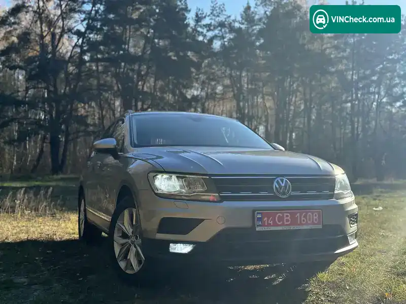 Volkswagen Tiguan 2017, фото з оголошення 2 з 20, VIN WVGZZZ5NZJW808277