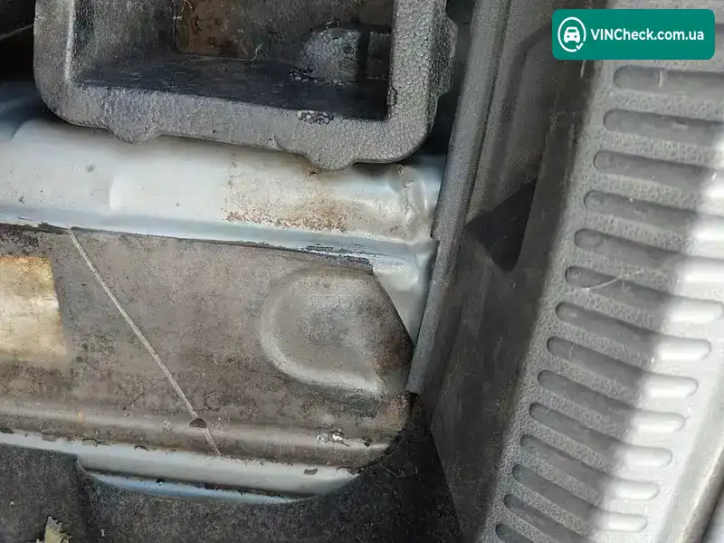 Volkswagen Polo 2012, фото з оголошення 2 з 20, VIN XW8ZZZ61ZCG038868