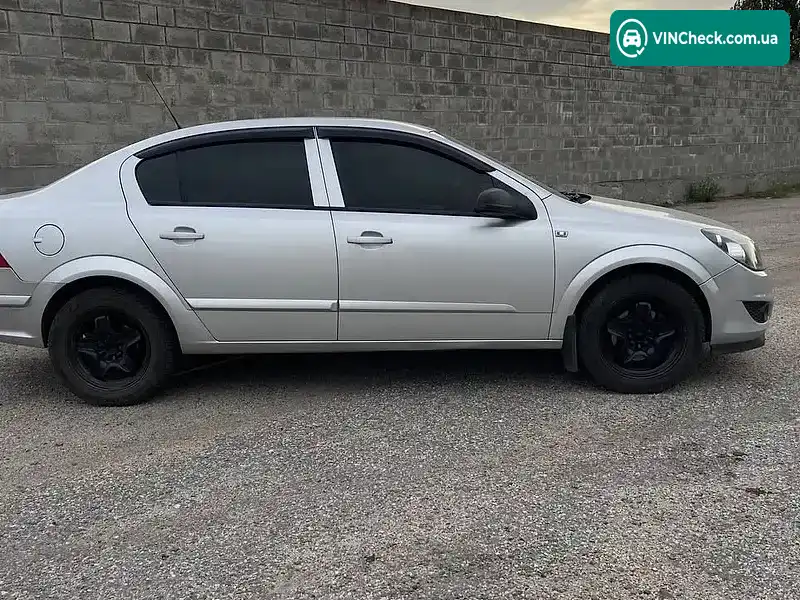 Opel Astra 2008, фото з оголошення 1 з 16, VIN W0L0AHL698G092697