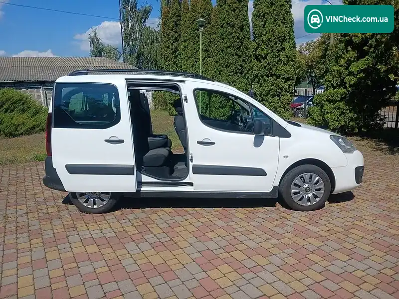 Citroen Berlingo 2018, фото з оголошення 2 з 18, VIN VF77J9HP0JJ780119