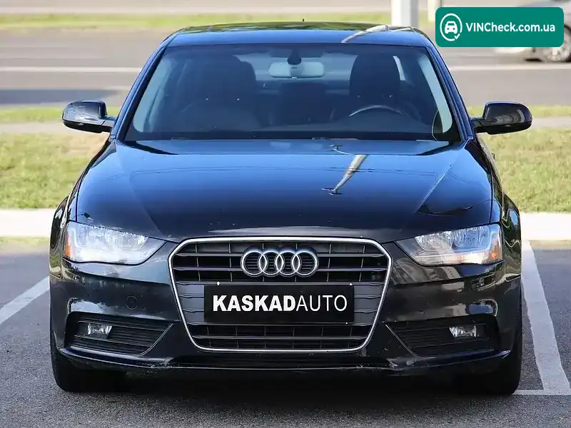 Audi A4 2012, фото з оголошення 2 з 19, VIN WAUAFAFLXDN022300